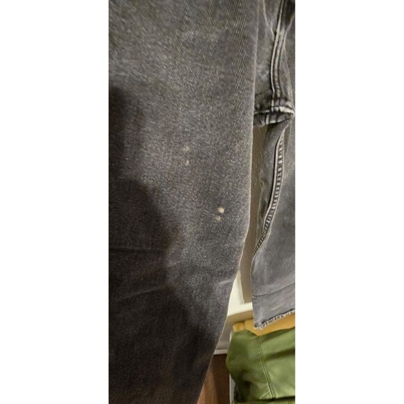 Tommy Hilfiger men's jeans size 36x30 in good condition small spot on leg noted - Picture 6 of 7
